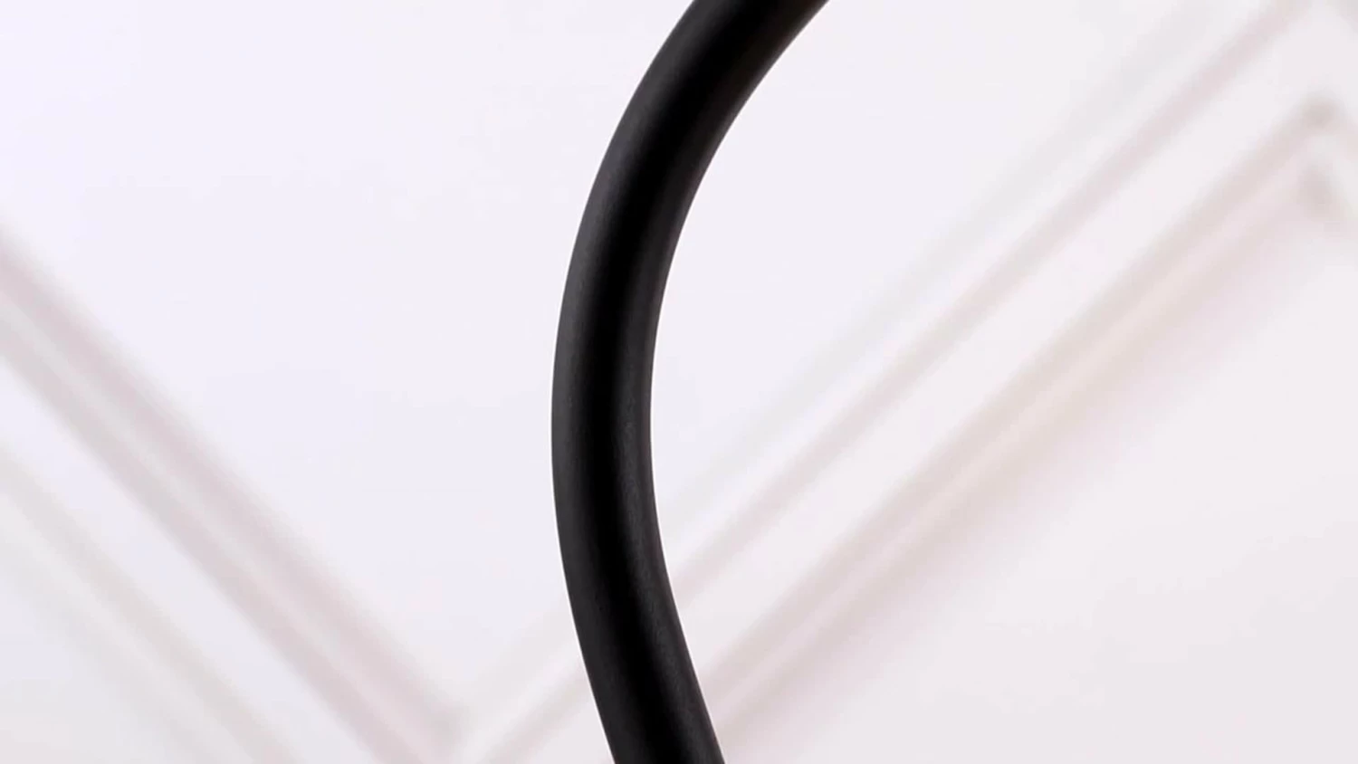 Wholesale 😀 Albert 21.5" Iron Retro Mid-Century LED Table Lamp, Black/Gold By JONATHAN Y 🌟 - Image 2